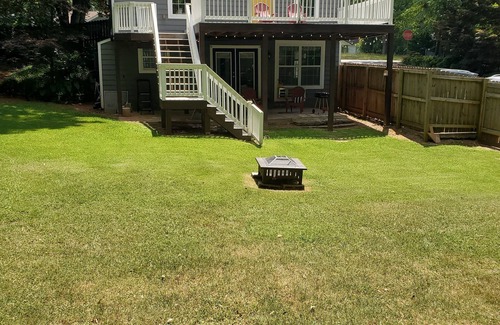 East Atlanta Casa | Near downtown 3 bed home close to City Winery, Fox Theater and Ponce City