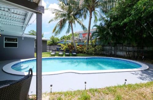 Middle River Terrace Casa | Near downtown & Beach Escape with Pool and Game Room