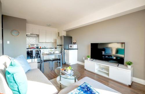Rosedale Apartamento | Near Downtown - Glenview West Apartment w Patio