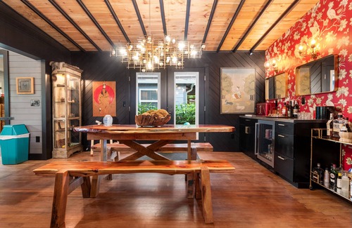 Inglewood Casa | near Gaylord Opryland