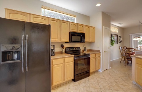 Surprise Casa | Near Golf: Inviting Surprise Home w/ Covered Patio