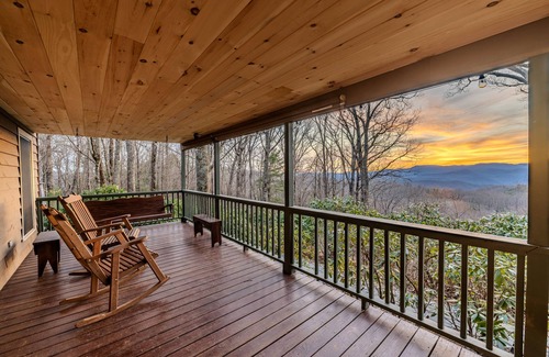 Scaly Mountain Casa | Near Highlands: 36-Acre Scaly Mountain Lodge