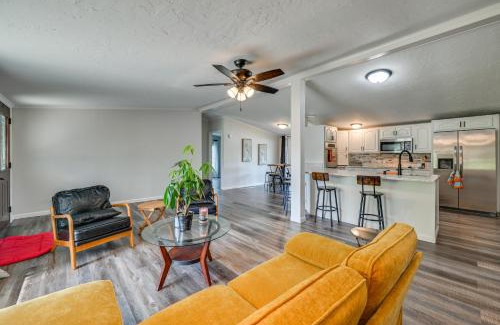 Stendal Casa | Near Hiking and Fishing Dale Home with Deck!