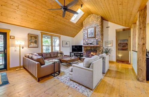 Sapphire Casa | Near Hiking and Outdoor Rec Cabin in Sapphire
