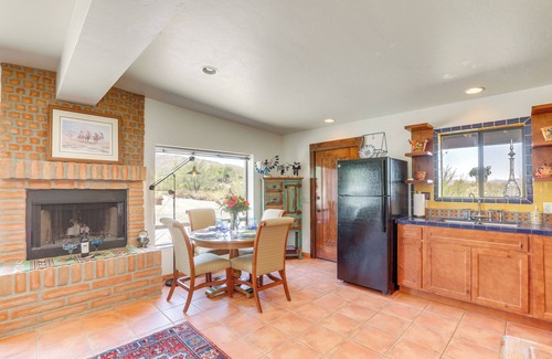 Tucson Apartamento | Near Hiking: Mtn-View Tucson Studio Retreat