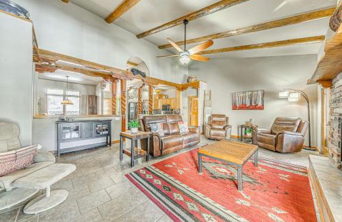 Bear Park Casa | Near Hiking Trails Spacious Cloudcroft Retreat!
