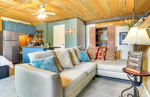 Brownsville Apartamento | Near Historic Battlefield Trail Studio with Patio!