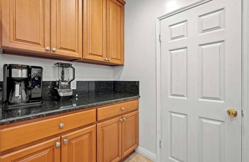 San Gabriel Apartamento | Near LA Cozy Home With Full Kitchen & Laundry