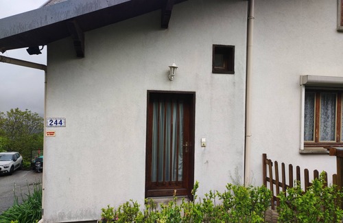 La Motte-Servolex Apartamento | Near Lac du Bourget Countryside Mountain.... Quiet!