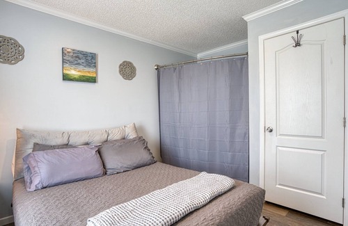 Wise Cabaña | Near Lake - Boat Parking - Pet friendly farm stay