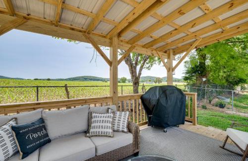 Mill Springs Casa | Near Lake Cumberland Monticello Home with Gazebo!