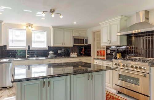 Conneaut Casa | Near Lake Erie, Harbor & Parks: Conneaut Getaway!