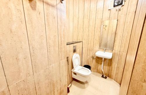 Ujjain Hotel | Near Mahakal Temple HOTEL A-Palace,Ujjain,Fully Air conditioned Rooms Prime Location wifi Facilities, BEST HOTEL IN UJJAIN