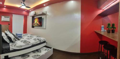 San Dionisio Apartamento | Near Manila Airport COZY HOTEL STYLE Condo With Pool 7A