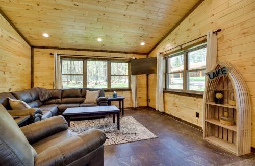 Hatfield Casa | Near Memorial Park Lake Arbutus Vacation Rental