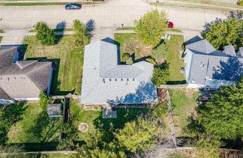 Columbia Casa | Near Mizzou & Univ Hosp Firepit BBQ Games