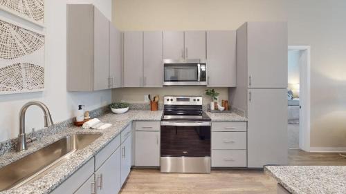 Pelham Apartamento | Near Oak Mt Amphitheatre and Pelham Civic Complex