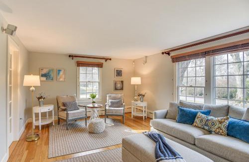 Teaticket Casa | Near Parks and Dining Expansive Falmouth Retreat!