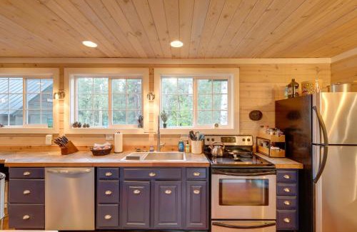McCall Casa | Near Payette Lake! Cabin with Outdoor Space