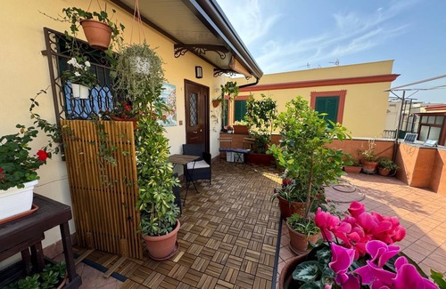 Torre del Greco Casa | Near Pompeii and Vesuvius, Il Cammeo 2 Guest House
