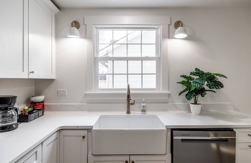 Highland Park Casa | Near Ravinia and Navy Base, charming 3-bedroom house in peaceful Highland Park