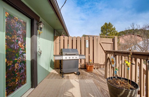 Kittredge Apartamento | Near Red Rocks, Hiking & Skiing: Kittredge Condo!