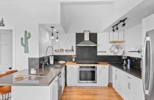 Indian Hills Casa | Near Red Rocks w/ Hot Tub, Fire Pit & Views