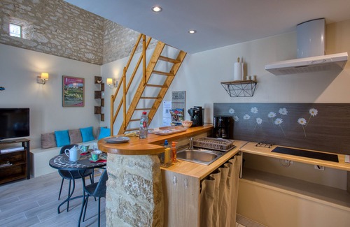 Carlux Cabaña | Cerca de Sarlat, casa rural para 2 personas. acceso a la piscina climatizada con aire acondicionado, muy linda vista