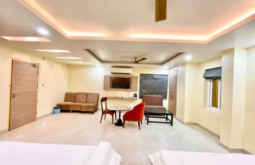 Haridwar Hotel | Near Sea Beach HOTEL RB-INN ! Puri,Near Jagannath Temple- Fully Air conditioned Rooms ,Wifi,- Lift and Restaurant, Parking Facilities - A Top Rated Hotel IN PURI
