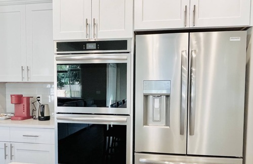 Kent Casa | [Near Seattle and Airport] Beautiful 4BR New Home for Up to 12 People