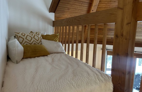 Canaan Casa | Near Skiing! Hot Tub, Wood Stove, Pool Table, & Theater Room. Pet friendly!