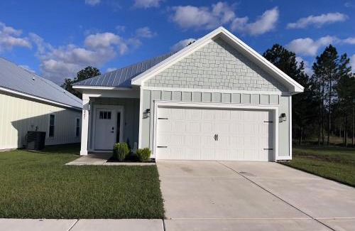 Foley Casa | Near Sports Complex OWA beaches shopping restaurants mini golf Central to all the fun Foley has to offer