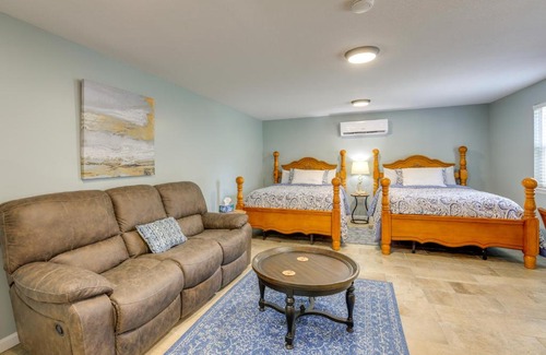 Steinhatchee Apartamento | Near Steinhatchee River Studio with Screened Porch!