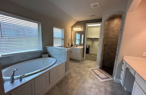 Fort Worth Casa | Near Stockyards Home - 3 BR 2 BA