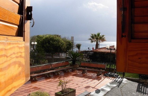 Sant'Alessio Siculo Apartamento | Cerca de Taormina entre el mar, la historia y la cultura.