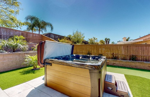 Temecula Casa | Near Temecula Wine Country - Hot Tub & Pool Table