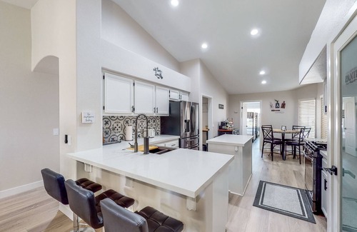 Temecula Casa | Near Temecula Wine Country - Hot Tub & Pool Table