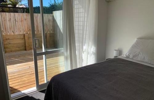 Hamilton East Casa | Near the City and Gardens