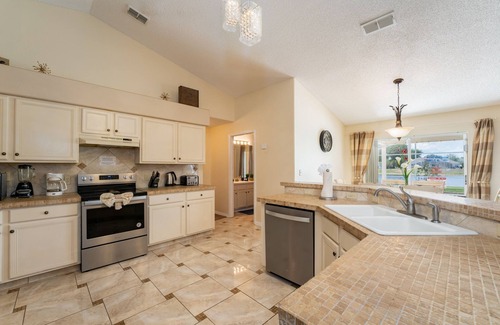 Sunridge Woods Casa | Near to Disney/ Large Yard/ Private pool/ Quiet Community