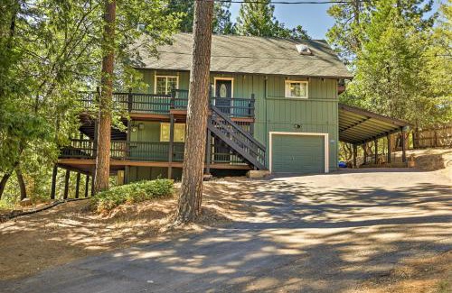 Twain Harte Casa | Near Trails Cabin with 2-Level Deck in Twain Harte