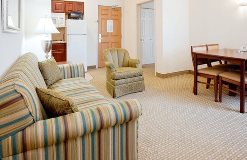 Durham Condominio | Cerca de UNC Chapel Hill University + Duke Medical Center | ¡Desayuno gratis!