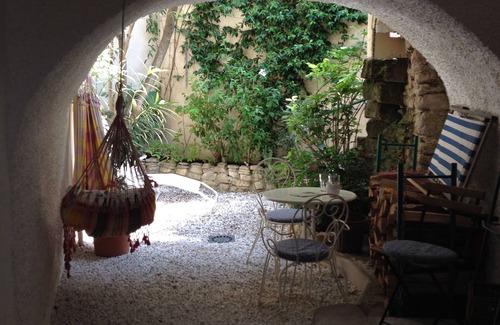 Fontareches Casa | Cerca de Uzès, una casa de pueblo con auténtico encanto y completamente reformada.