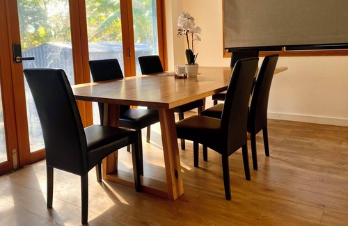 Macgregor Casa | NEAR WESTFIELD HOLIDAY HOME