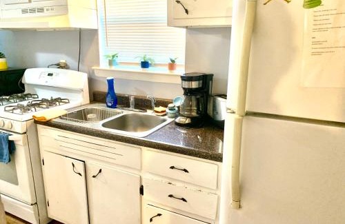 Midtown Apartamento | Near XAi Data Center-Medical District-Valero-Kellog