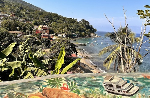 Yelapa Apartamento | Near Yelapa central with bay view