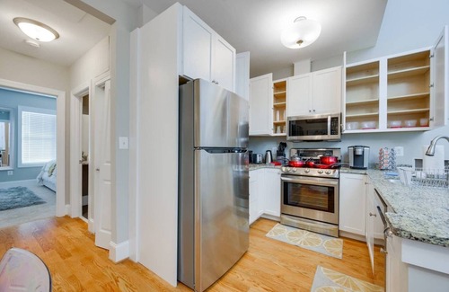 Old Town West Condominio | ✨Nearby Metro✨Old Town Alexandria✨Puntuación de la caminata 94
