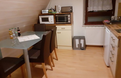 Gartenstadt Apartamento | Apartamento barato y tranquilo para huéspedes justos, turistas y familias.