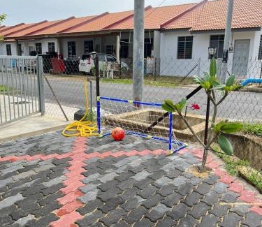 Kuala Terengganu Casa | nearby Umt unisza Airport drawbridge Enzo Homestay Gong badak Kuala Terengganu