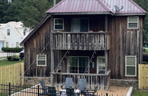 Heber Springs Casa | “NearDa” House is perfect for your next outdoor adventure in Heber Springs, AR.