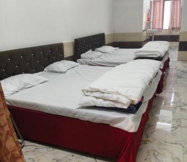 Naini Casa | Nearest Khumbmela Hotel For Family